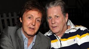 Brian wilson y paul amigos y genios